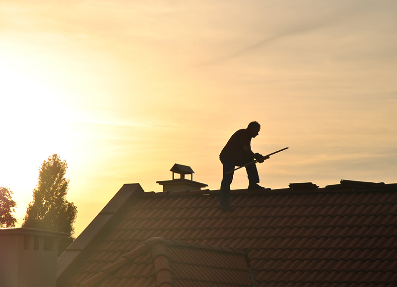 5 Common Roofing Problems That Happen During The Summer